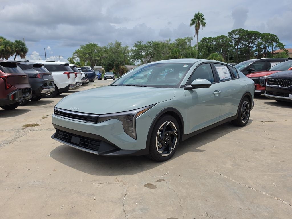 2026 Kia K4 EX