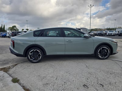 2025 Kia K4 EX