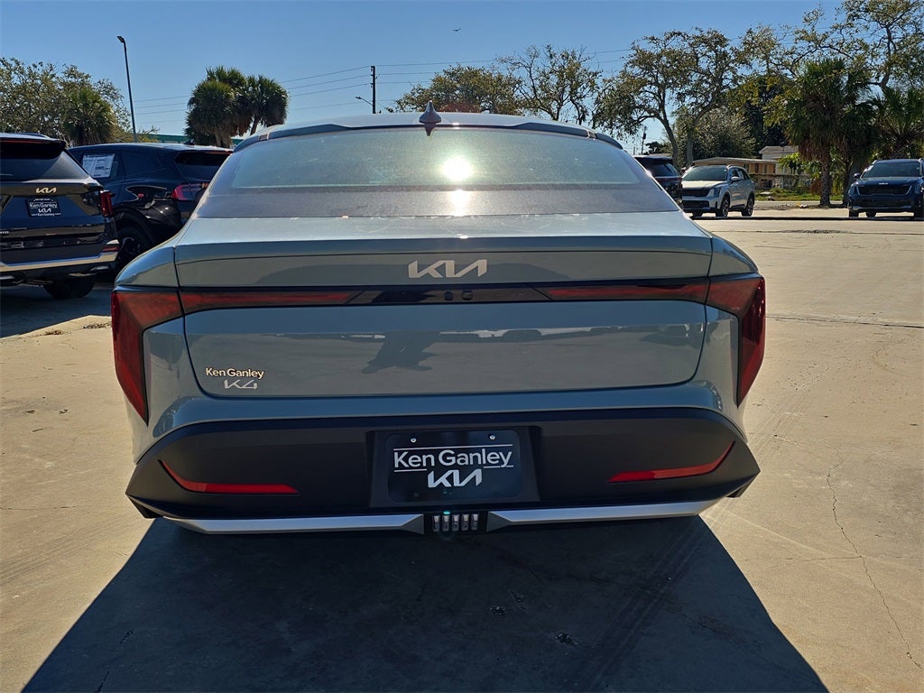 2026 Kia K4 EX
