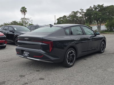 2025 Kia K4 EX