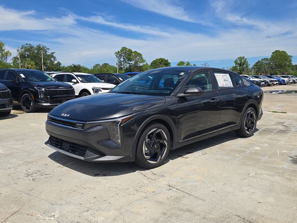 2026 Kia K4 EX