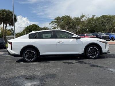 2026 Kia K4 EX