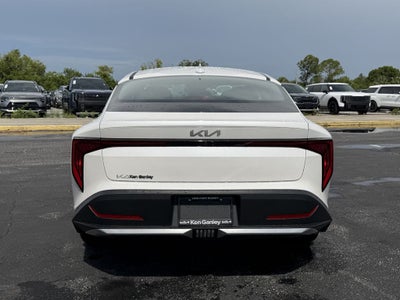 2026 Kia K4 EX