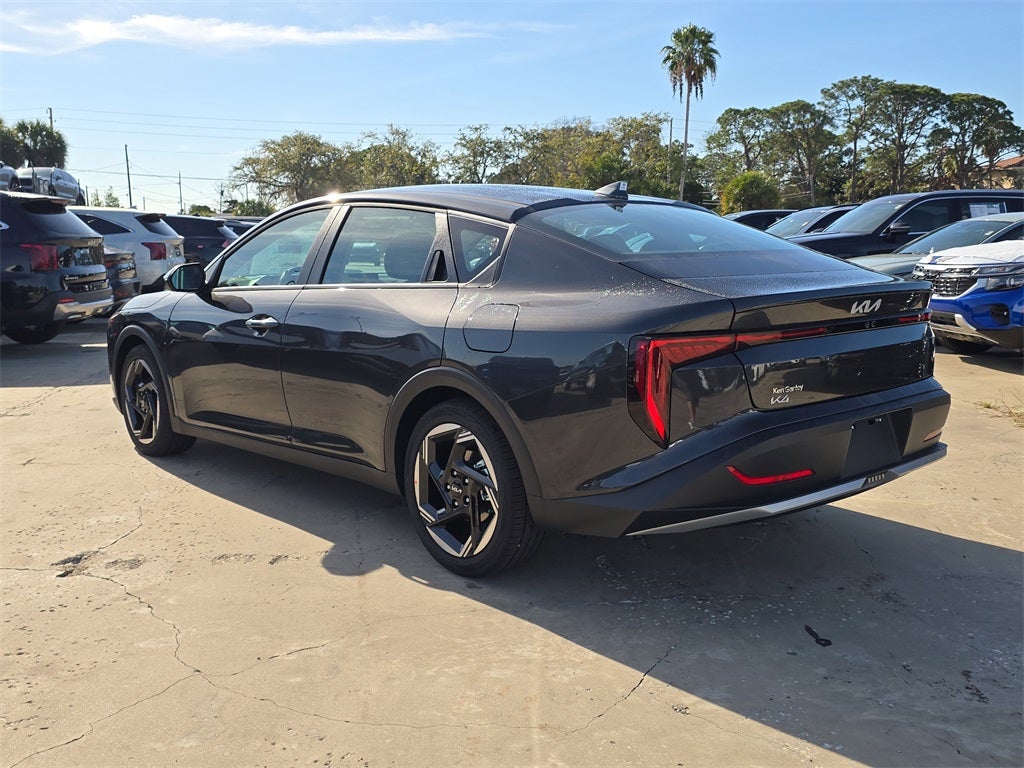 2025 Kia K4 EX