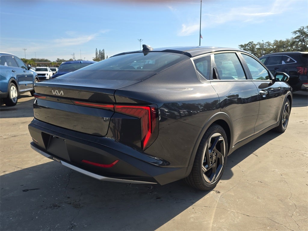 2025 Kia K4 EX