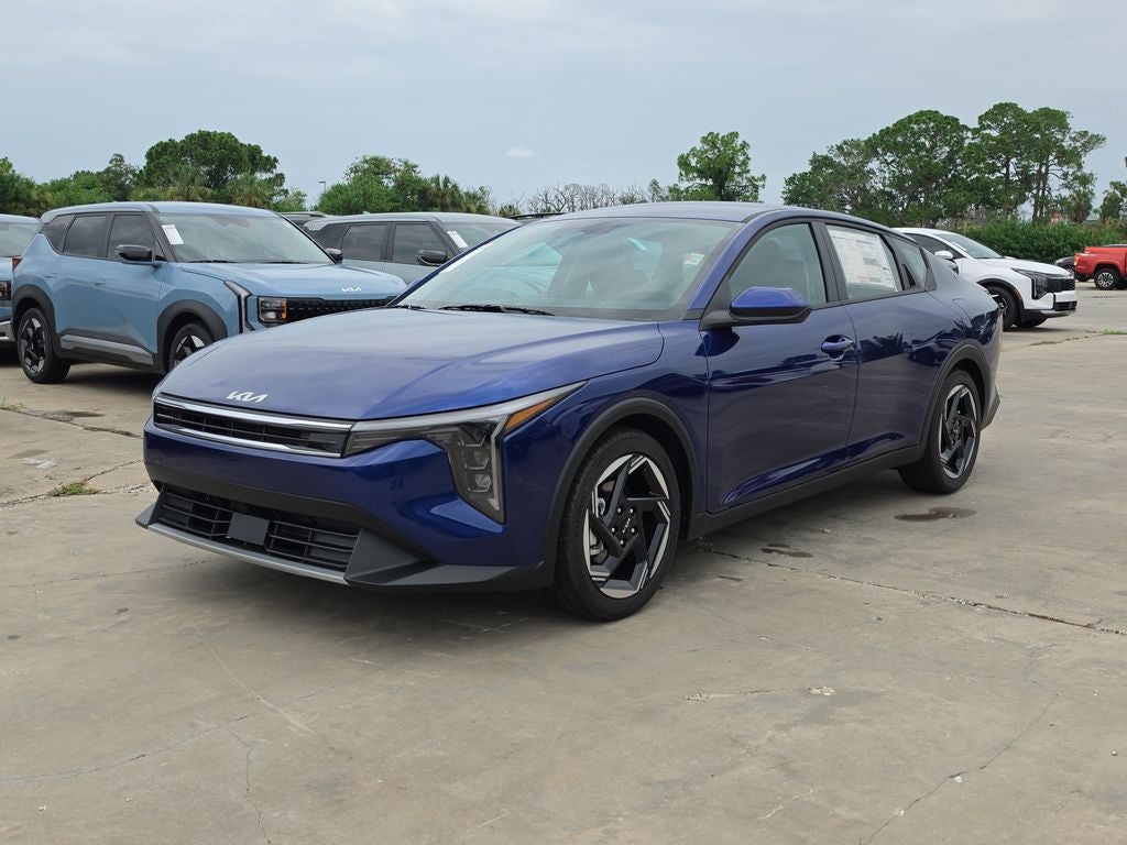 2026 Kia K4 EX
