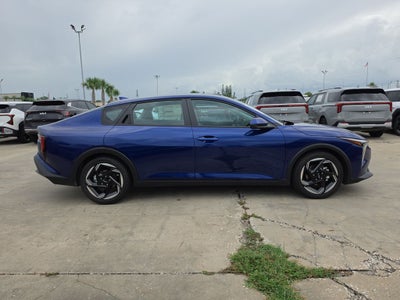 2026 Kia K4 EX