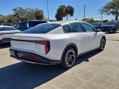 2026 Kia K4 EX