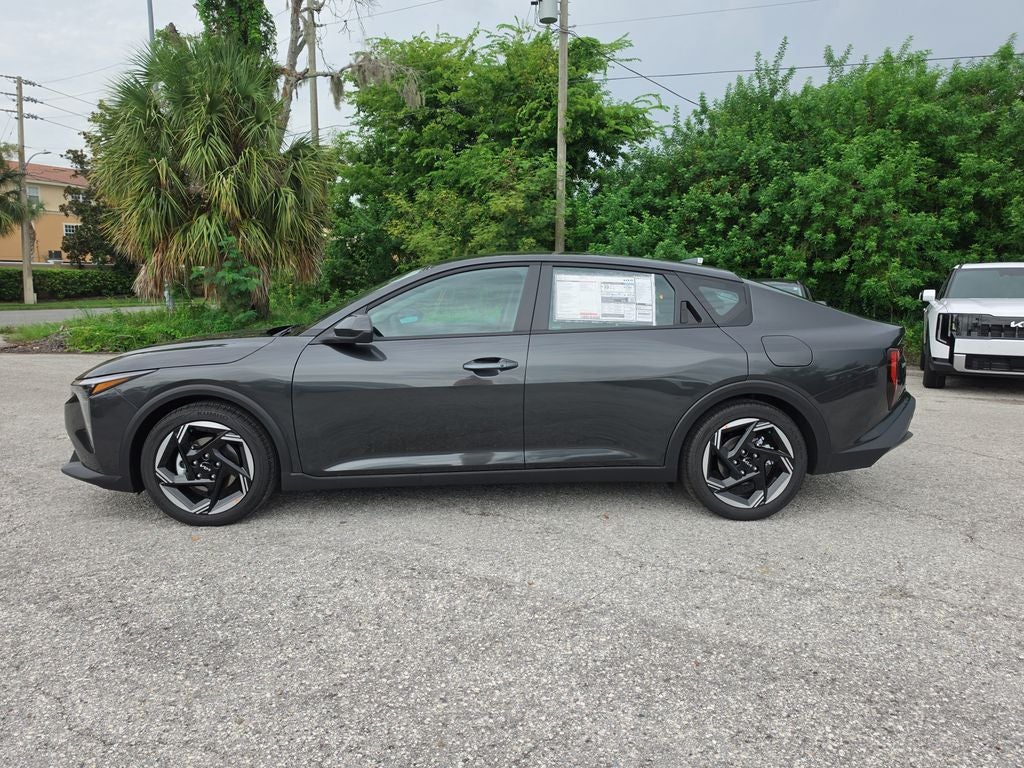 2026 Kia K4 EX