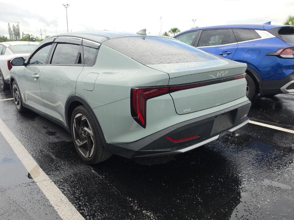 2025 Kia K4 EX