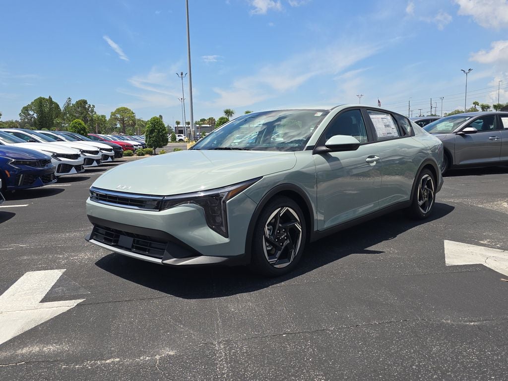 2026 Kia K4 EX