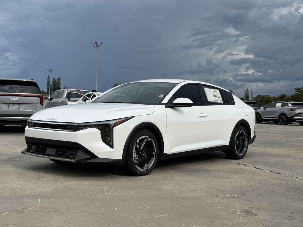 2026 Kia K4 EX
