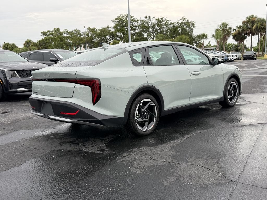 2026 Kia K4 EX