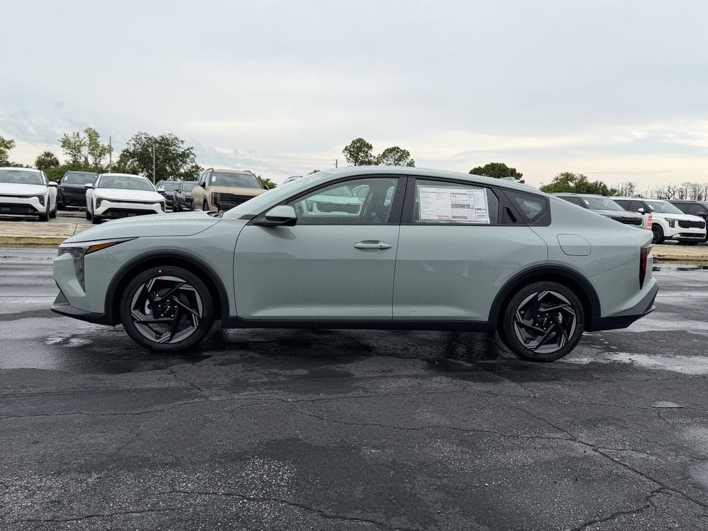 2026 Kia K4 EX