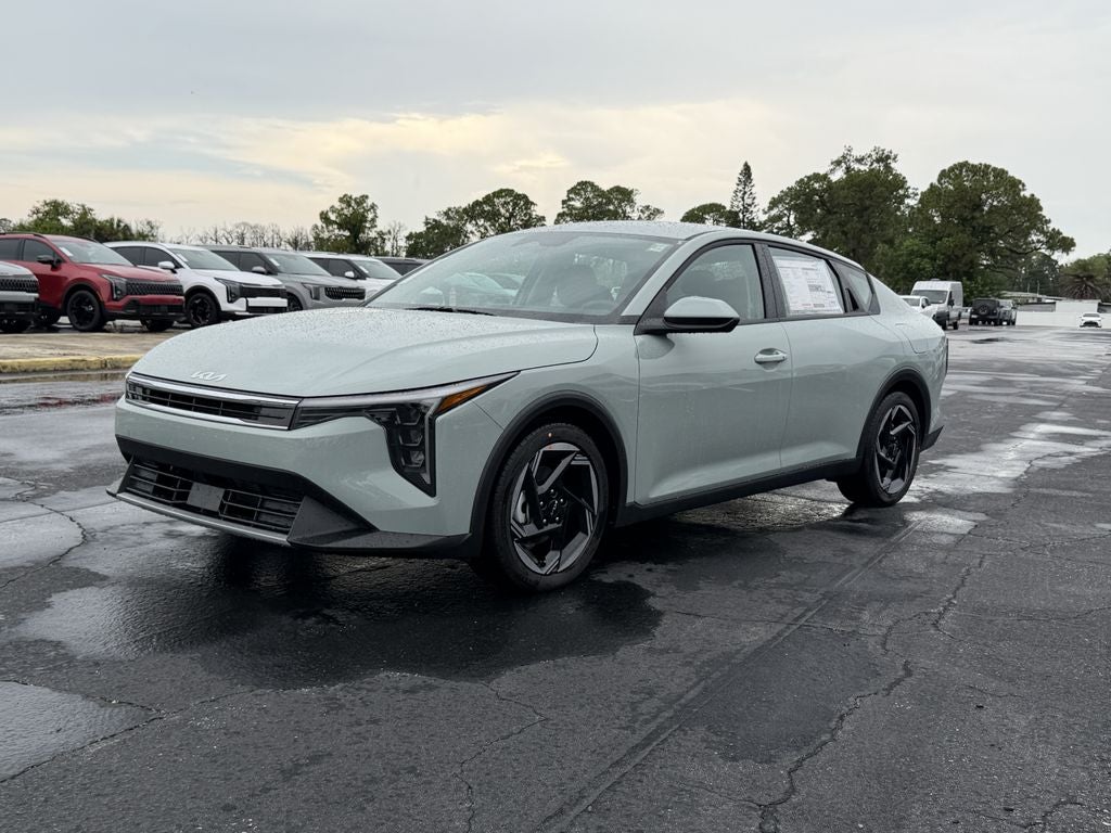 2026 Kia K4 EX