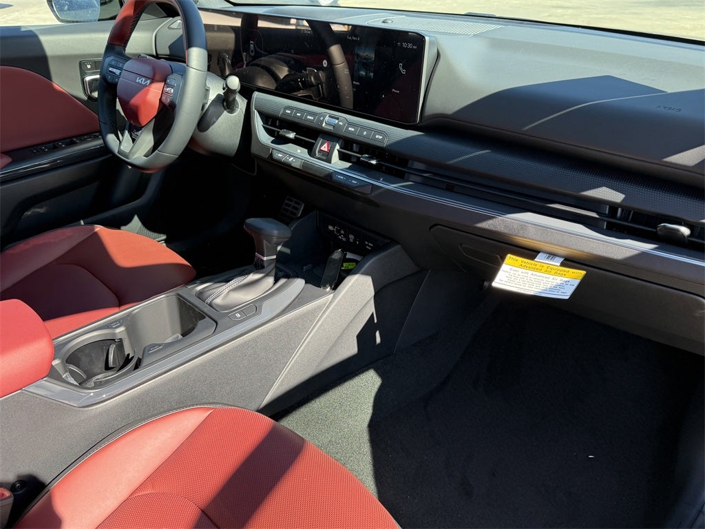 2025 Kia K4 GT-Line Turbo