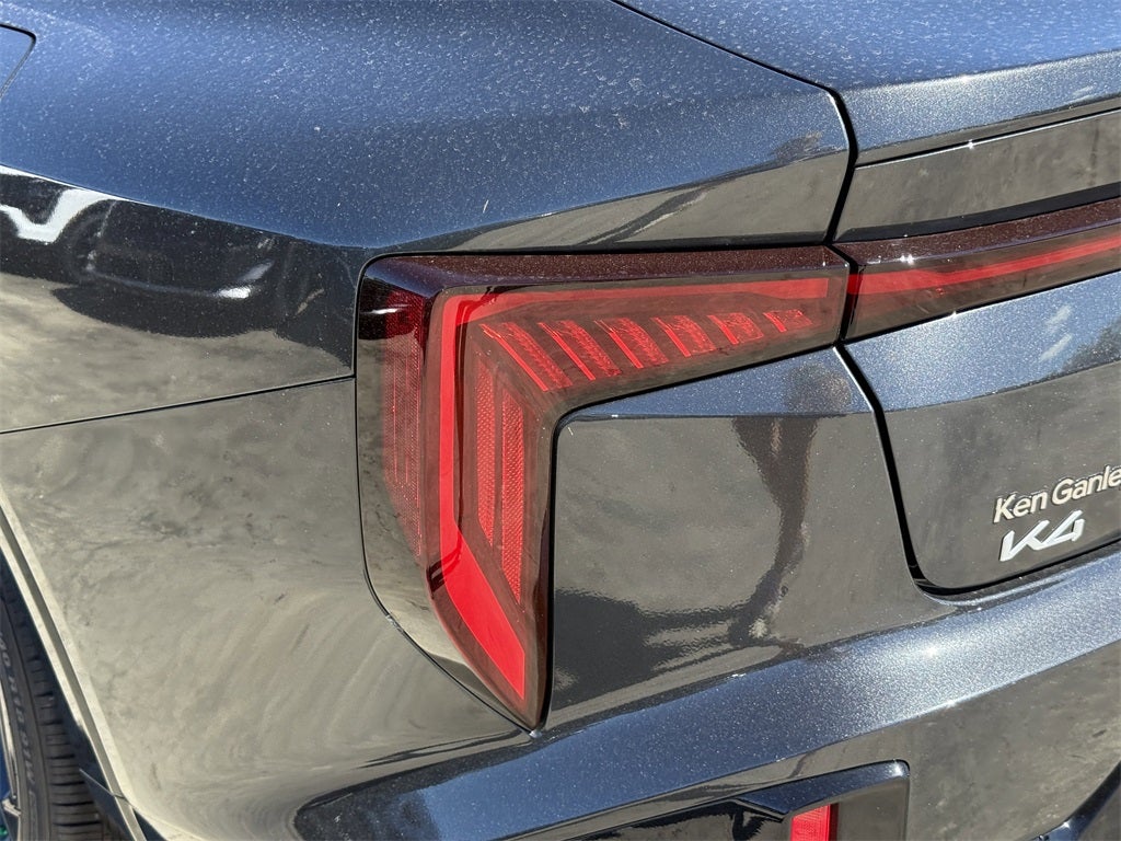 2025 Kia K4 GT-Line Turbo