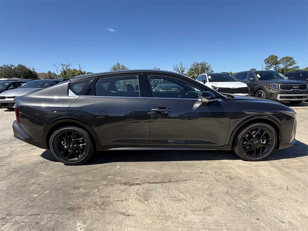 2025 Kia K4 GT-Line Turbo