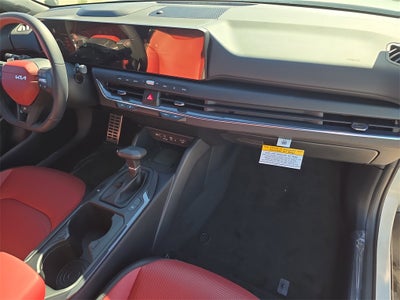 2025 Kia K4 GT-Line Turbo