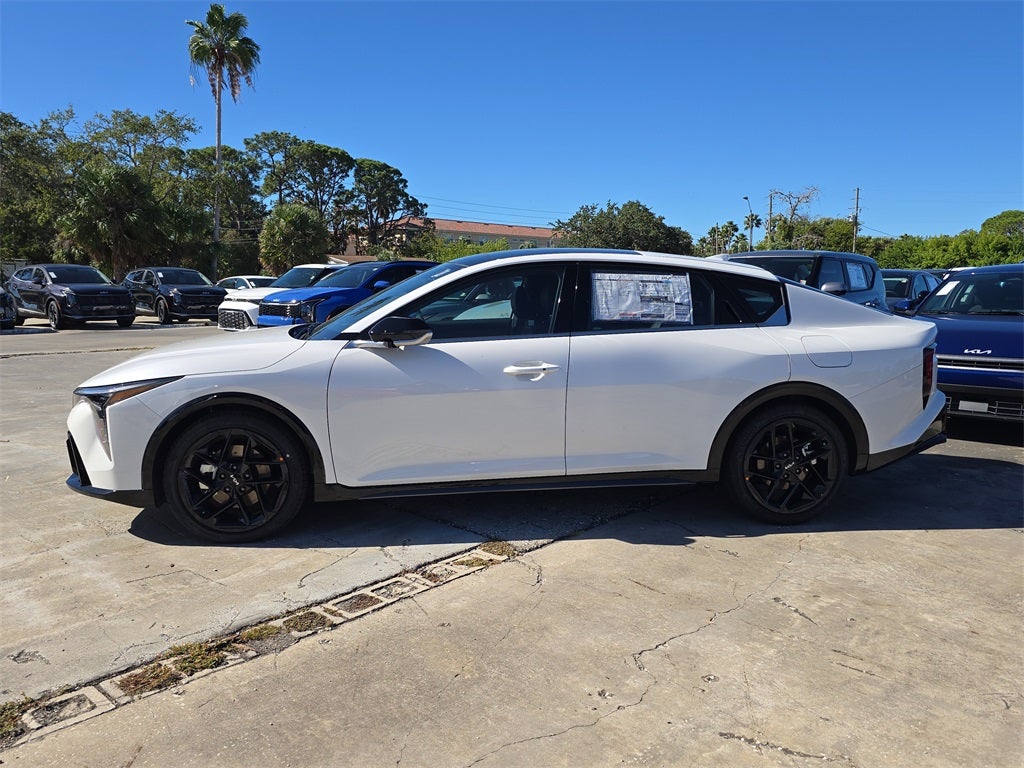 2025 Kia K4 GT-Line Turbo