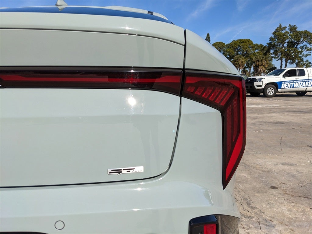 2025 Kia K4 GT-Line Turbo