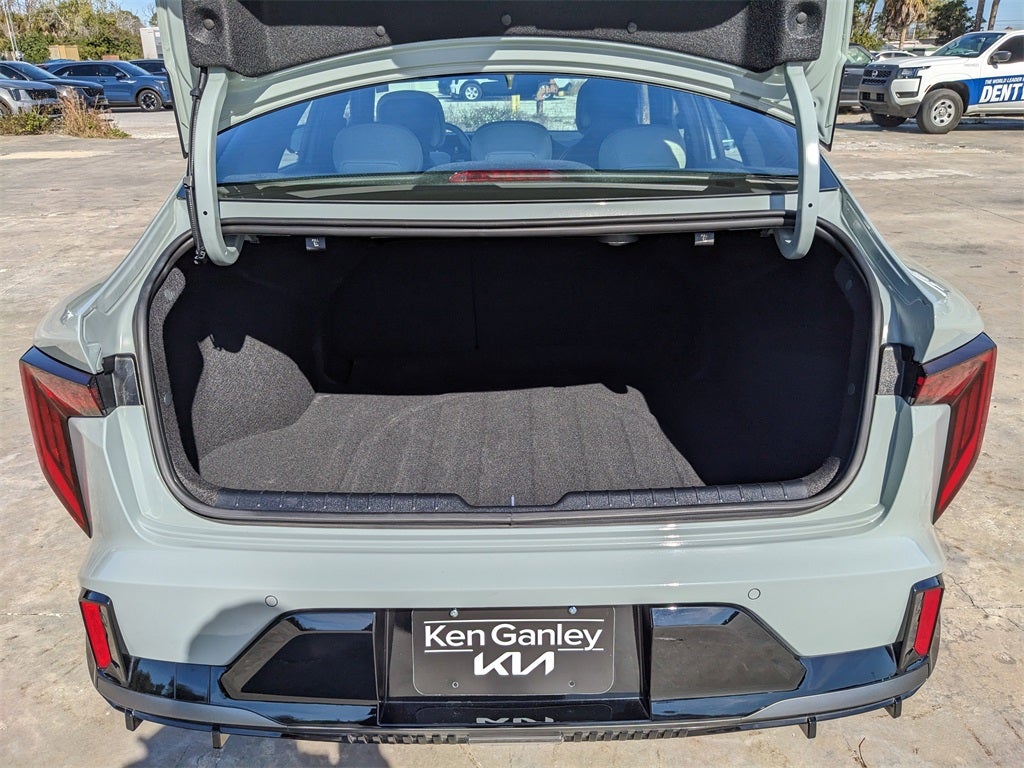 2025 Kia K4 GT-Line Turbo