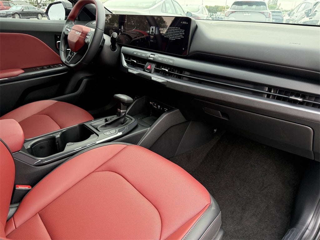 2025 Kia K4 GT-Line Turbo