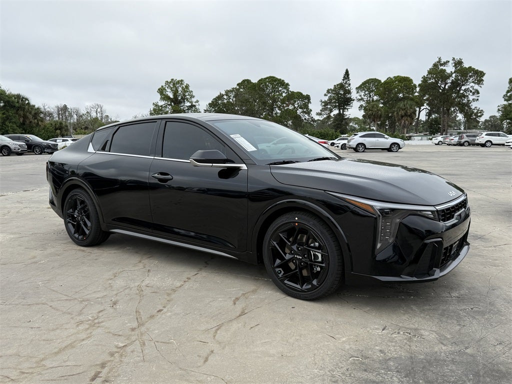 2025 Kia K4 GT-Line Turbo