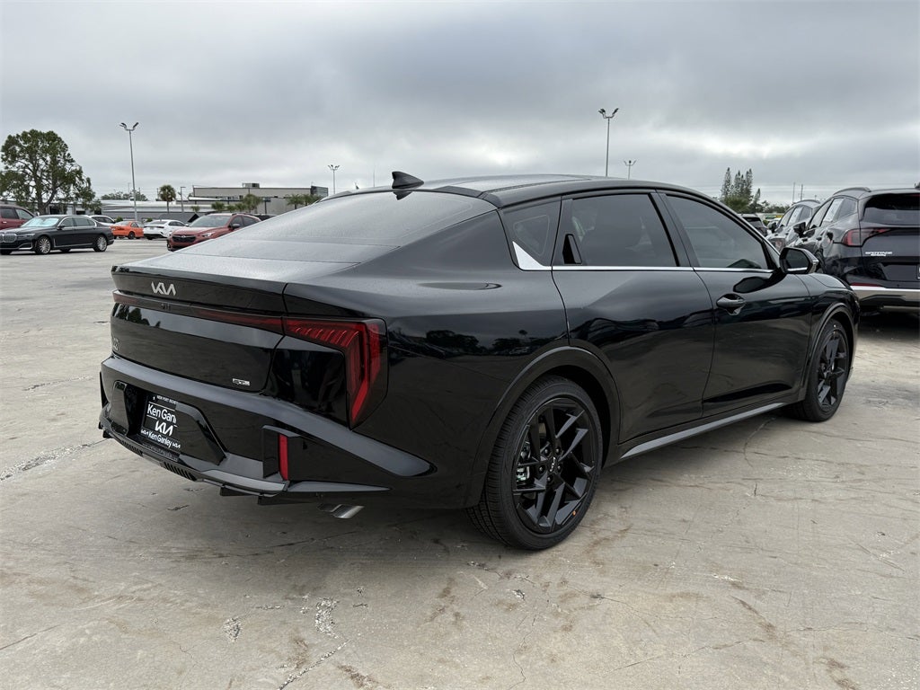2025 Kia K4 GT-Line Turbo