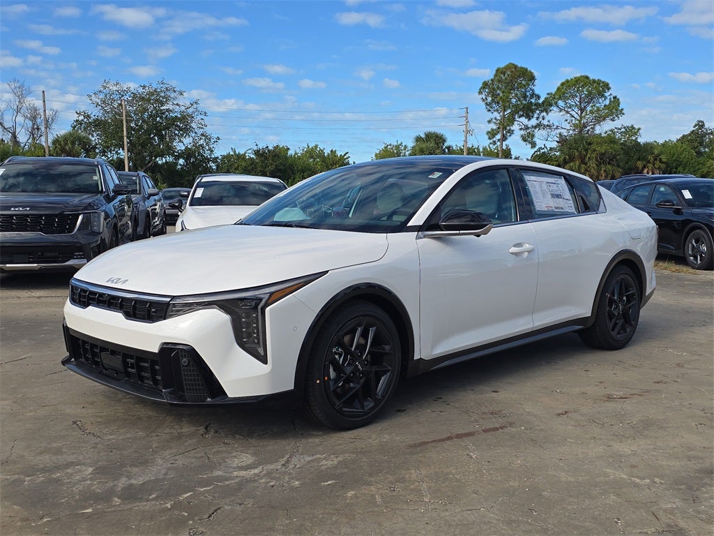 2025 Kia K4 GT-Line Turbo