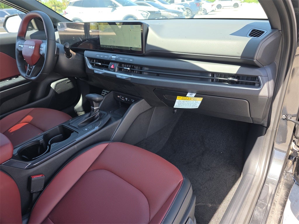 2025 Kia K4 GT-Line Turbo