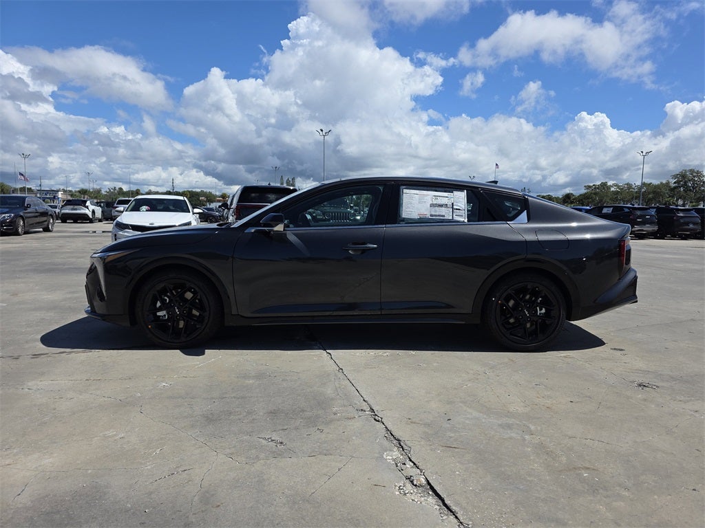 2025 Kia K4 GT-Line Turbo