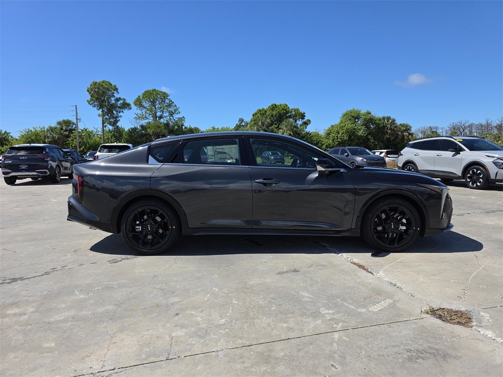 2025 Kia K4 GT-Line Turbo
