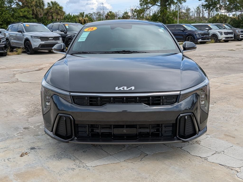 2025 Kia K4 GT-Line
