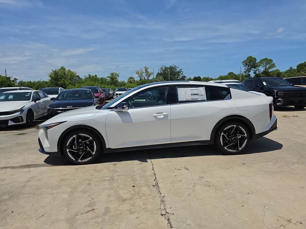 2026 Kia K4 GT-Line
