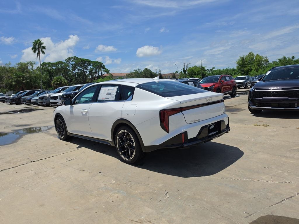 2026 Kia K4 GT-Line