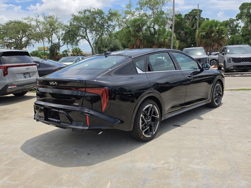 2026 Kia K4 GT-Line