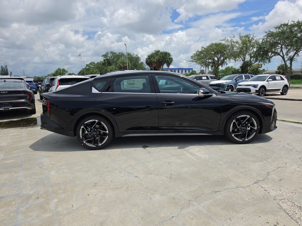 2026 Kia K4 GT-Line