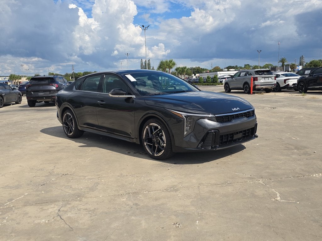 2026 Kia K4 GT-Line