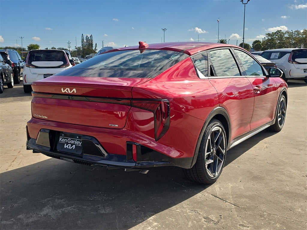 2025 Kia K4 GT-Line