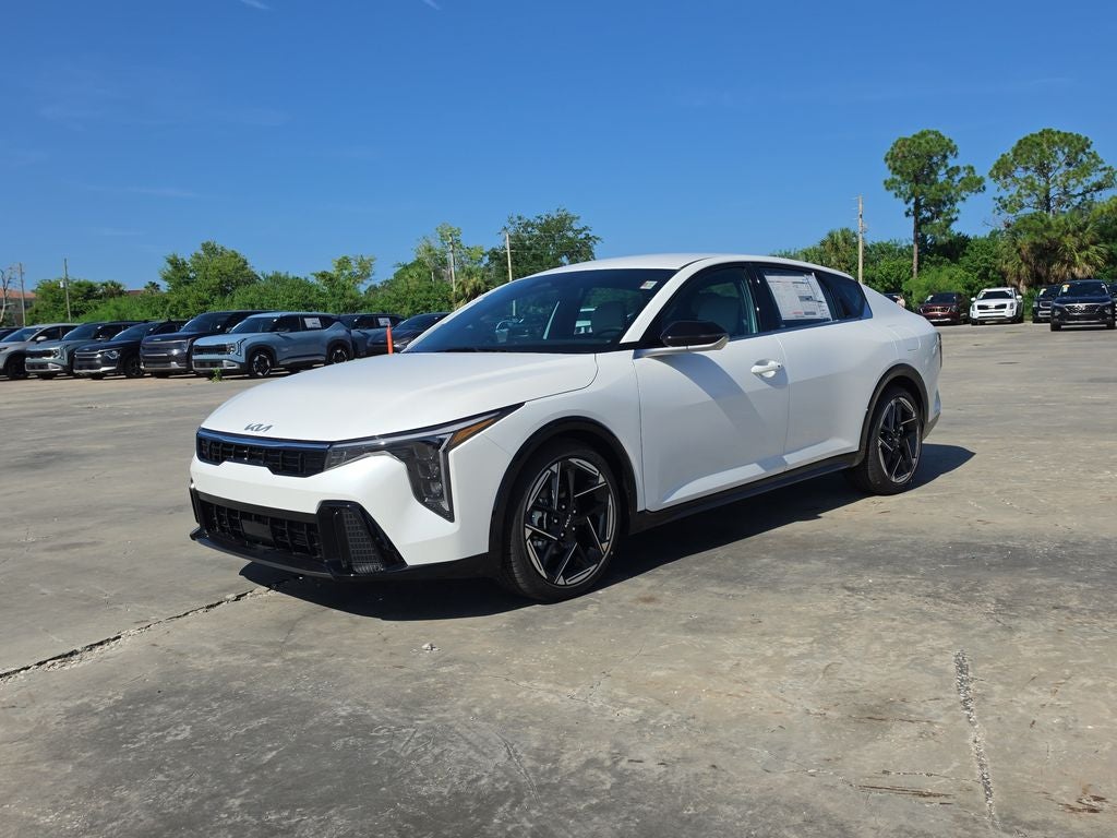 2026 Kia K4 GT-Line