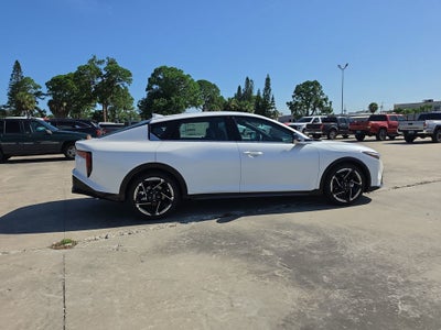 2026 Kia K4 GT-Line