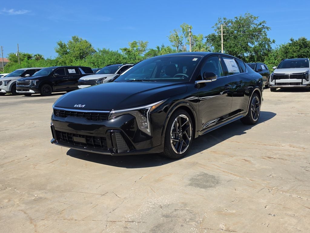 2026 Kia K4 GT-Line