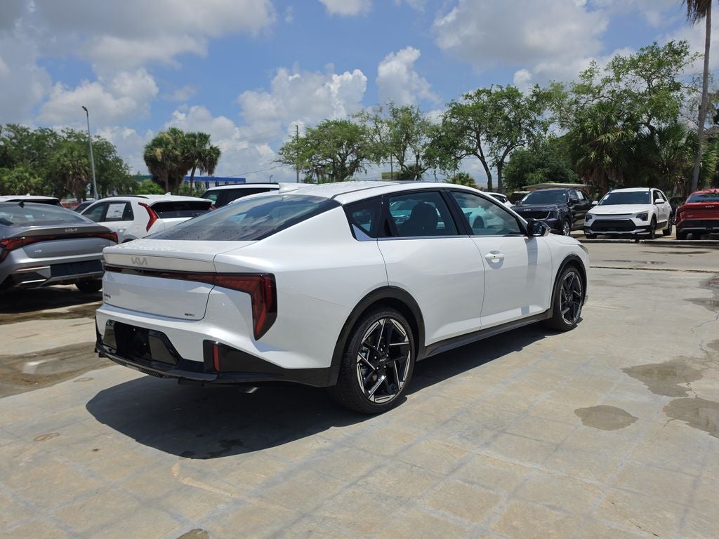 2026 Kia K4 GT-Line