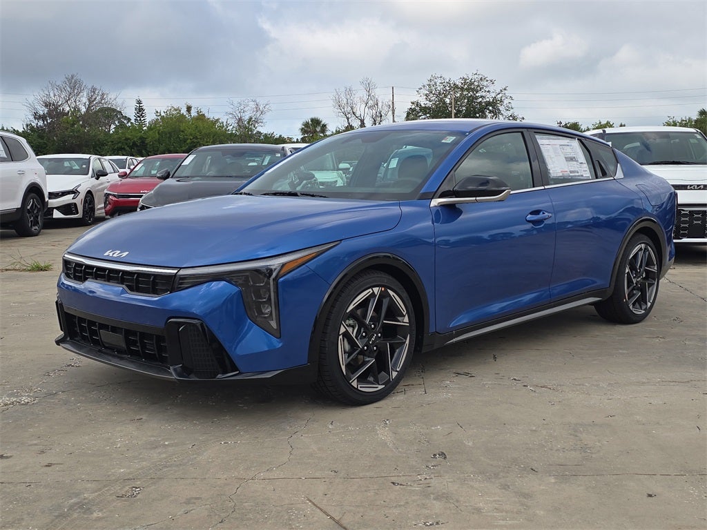 2025 Kia K4 GT-Line
