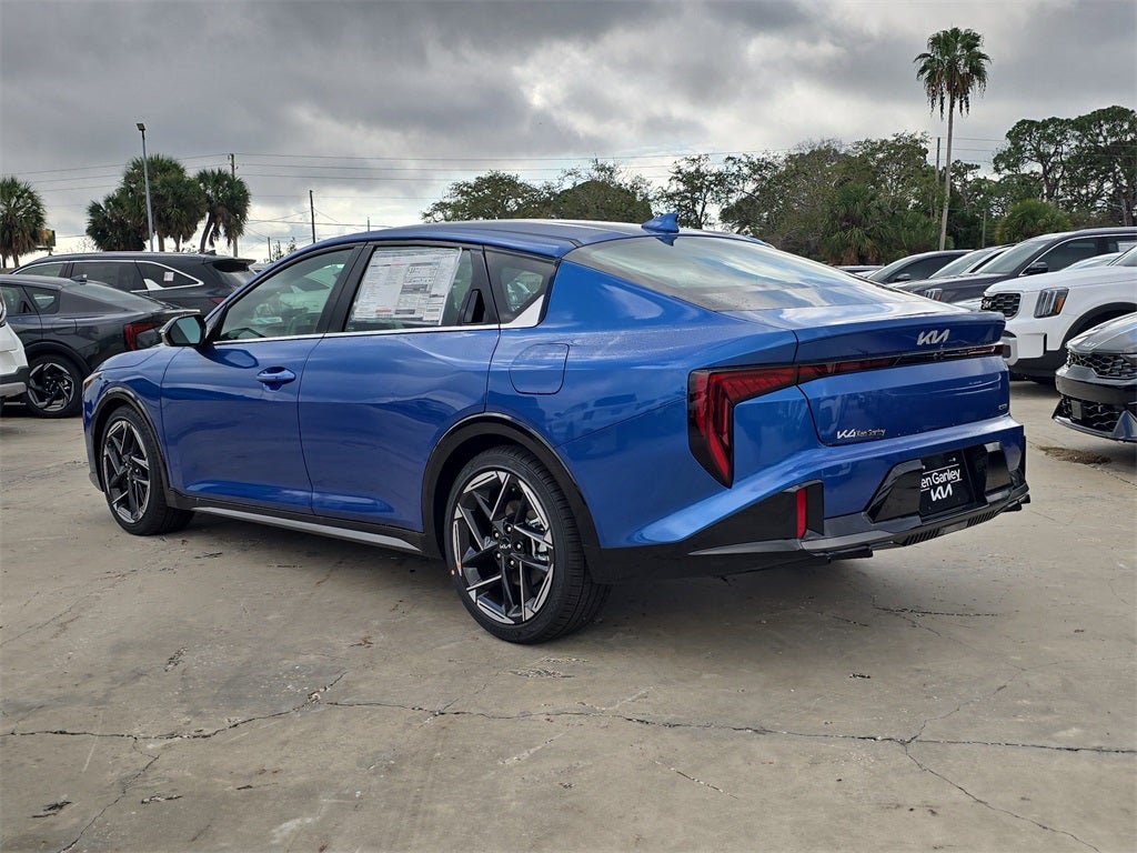2025 Kia K4 GT-Line