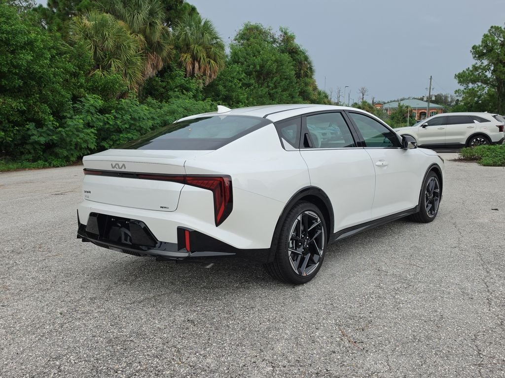 2026 Kia K4 GT-Line