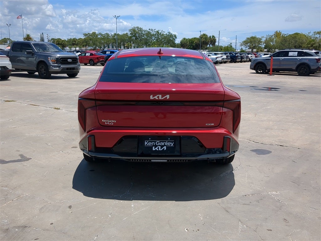 2025 Kia K4 GT-Line