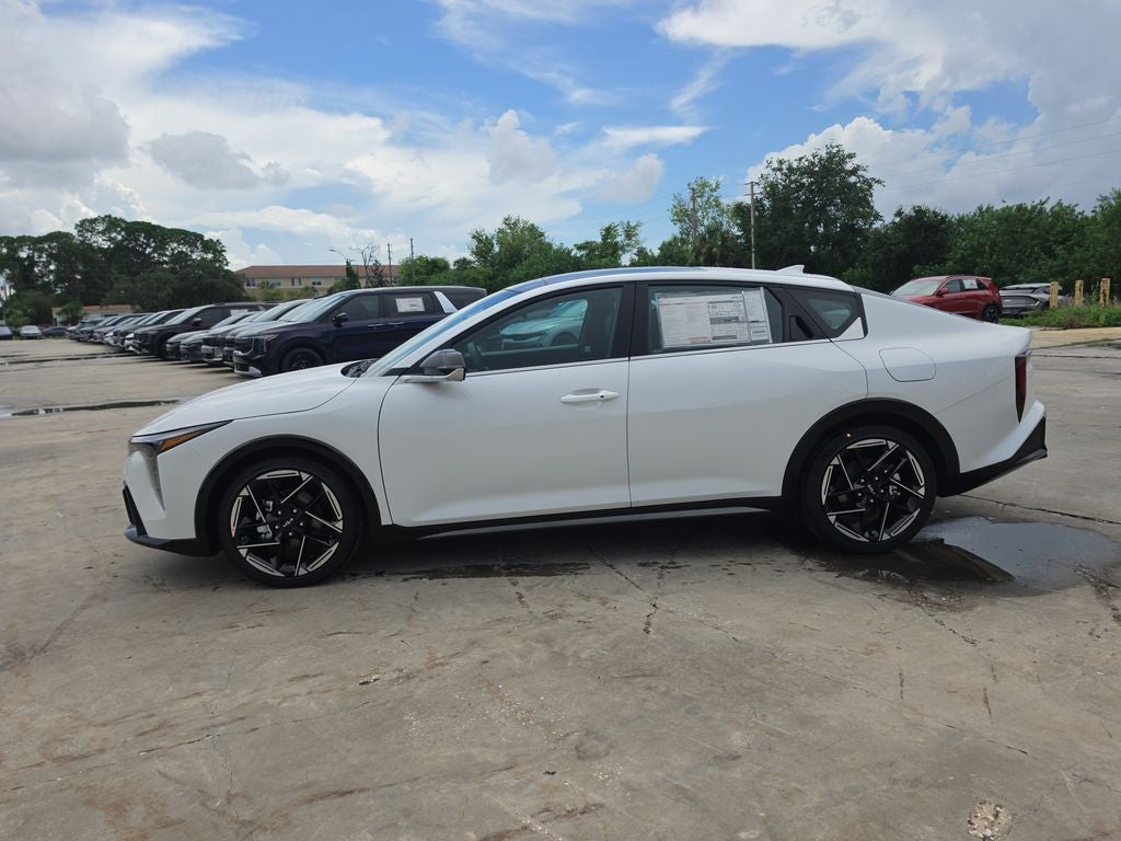 2026 Kia K4 GT-Line