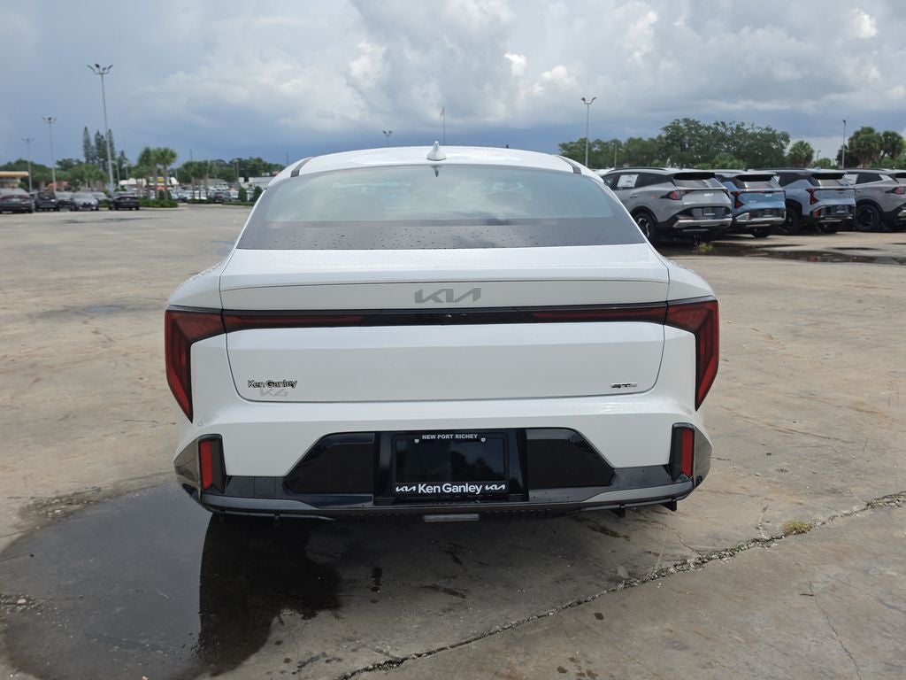 2026 Kia K4 GT-Line